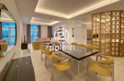Apartment - 2 Bedrooms - 3 Bathrooms for rent in Floresta Gardens - Floresta Gardens - The Pearl Island - Doha