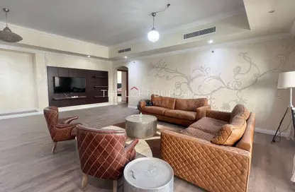 Apartment - 3 Bedrooms - 4 Bathrooms for rent in East Porto Drive - Porto Arabia - The Pearl Island - Doha