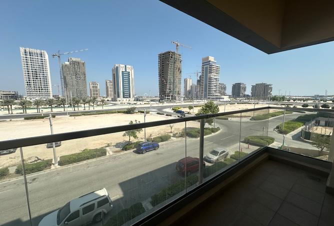 955738 - Property Image 3