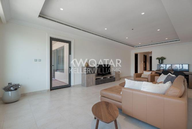 944985 - Property Image 3