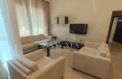 Apartment - 2 Bedrooms - 2 Bathrooms for rent in West Bay Tower - West Bay - West Bay - Doha