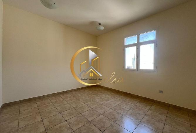 963216 - Property Image 3