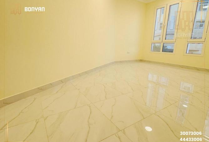 993758 - Property Main Image