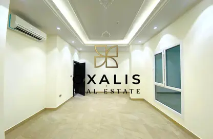 Apartment - 2 Bedrooms - 2 Bathrooms for rent in Al Nasr Street - Al Nasr - Doha