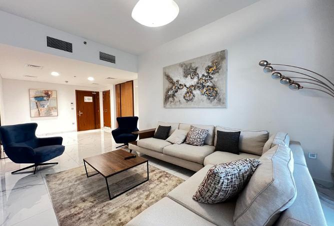 989895 - Property Main Image