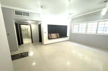 Apartment - 1 Bedroom - 1 Bathroom for rent in Al Sadd Road - Al Sadd - Doha