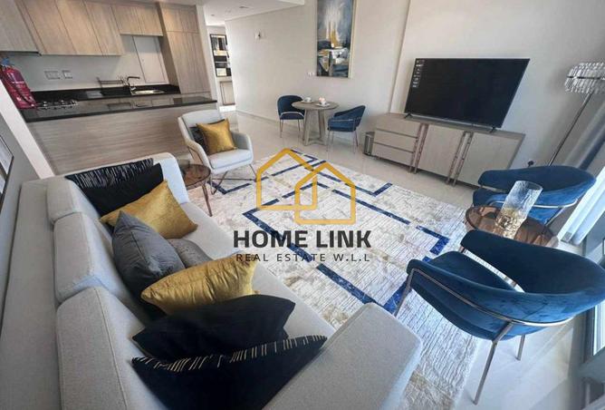 983318 - Property Image 2