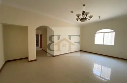 Apartment - 2 Bedrooms - 2 Bathrooms for rent in Al Sadd Road - Al Sadd - Doha