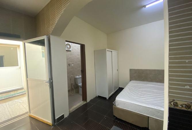 891210 - Property Image 2