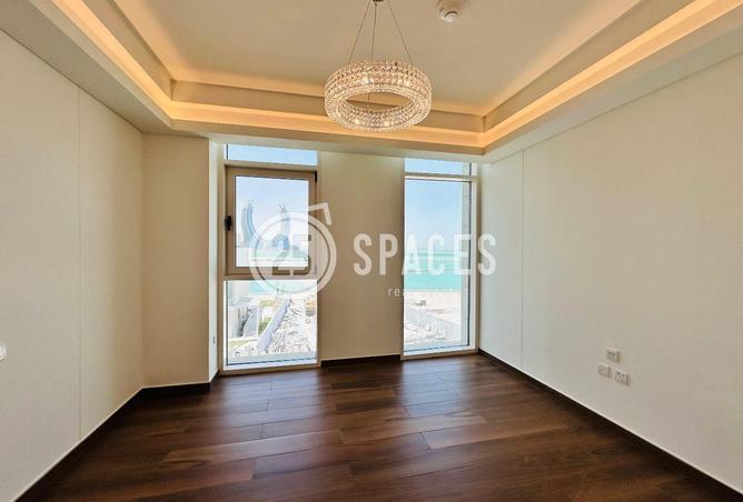 906129 - Property Image 3