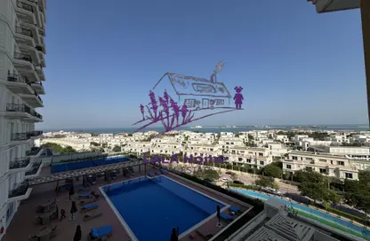Apartment - 2 Bedrooms - 4 Bathrooms for rent in Floresta Gardens - Floresta Gardens - The Pearl Island - Doha