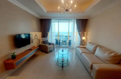Apartment - 1 Bedroom - 2 Bathrooms for rent in Viva West - Viva Bahriyah - The Pearl Island - Doha