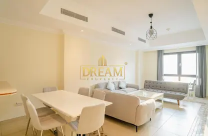 شقة - غرفة نوم - 2 حمامات للايجار في طريق بورتو الشرقي - بورتو أرابيا - جزيرة اللؤلؤة - الدوحة