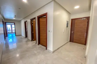 Apartment - 3 Bedrooms - 3 Bathrooms for rent in Naples - Fox Hills - Fox Hills - Lusail