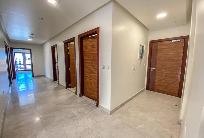 915951 - Property Main Image