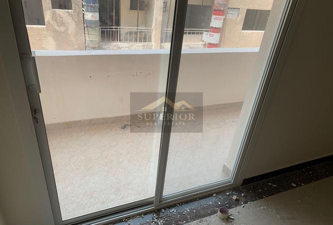 940181 - Property Image 2