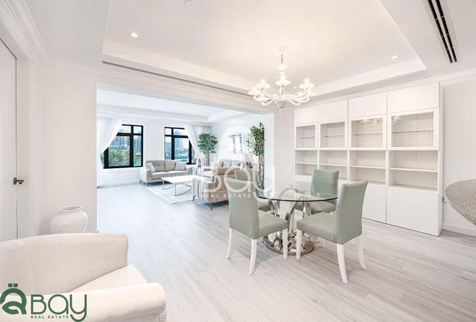 976545 - Property Image 2