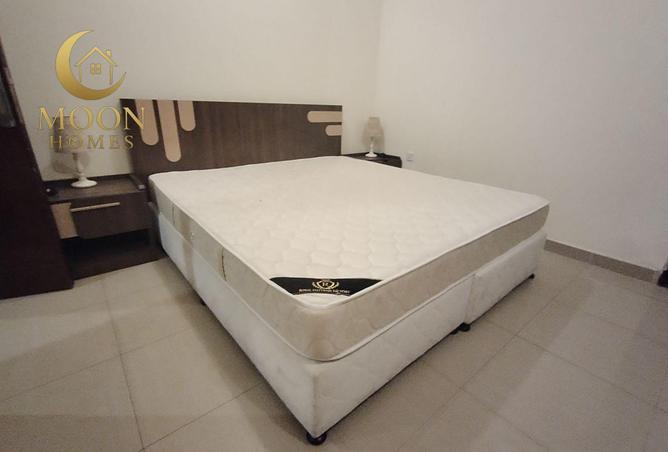 996228 - Property Image 2