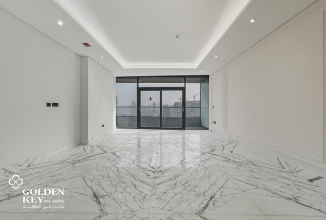 983334 - Property Image 2