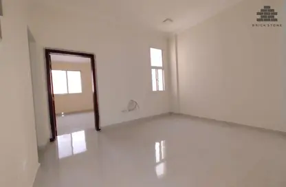 Apartment - 1 Bedroom - 1 Bathroom for rent in Salaja Street - Doha Al Jadeed - Doha