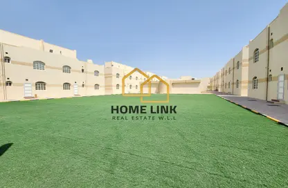 Villa - 5 Bedrooms - 4 Bathrooms for rent in Ain Khalid Gate - Ain Khaled - Doha