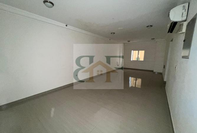 967773 - Property Main Image