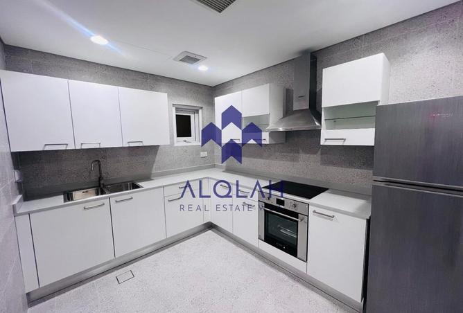 1001004 - Property Image 3