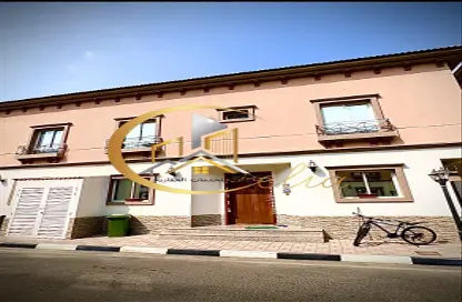 Compound - 6 Bedrooms - 5 Bathrooms for rent in Wholesale Market Street - Abu Hamour - Doha