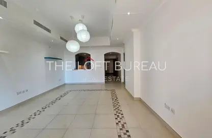 Apartment - 1 Bedroom - 2 Bathrooms for sale in East Porto Drive - Porto Arabia - The Pearl Island - Doha