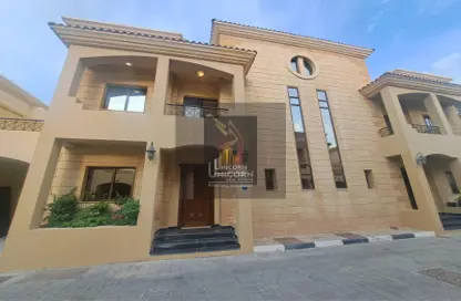 Compound - 3 Bedrooms - 3 Bathrooms for rent in Al Nuaija Street - Al Nuaija - Doha