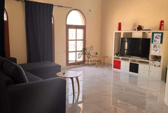 955197 - Property Image 2