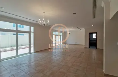 مجمع سكني - 3 غرف نوم - 3 حمامات للايجار في فلل عين خالد - عين خالد - الدوحة