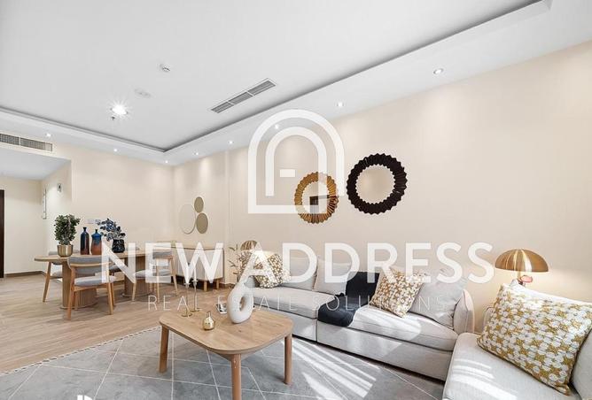 955024 - Property Image 2