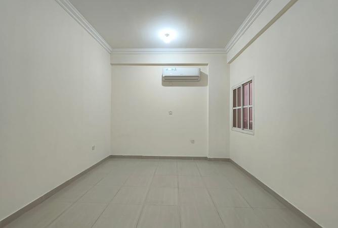 981124 - Property Image 3