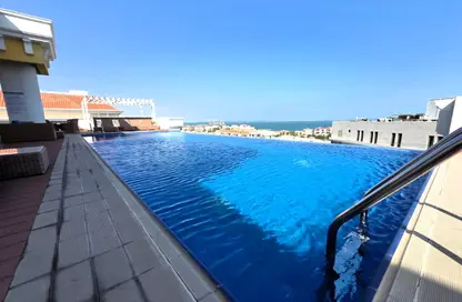 Apartment - 2 Bedrooms - 2 Bathrooms for rent in Viva East - Viva Bahriyah - The Pearl Island - Doha