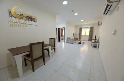 شقة - غرفة نوم - 1 حمام للايجار في ام غوالينا تجارية - ام غويلينا - أم غويلينا - الدوحة