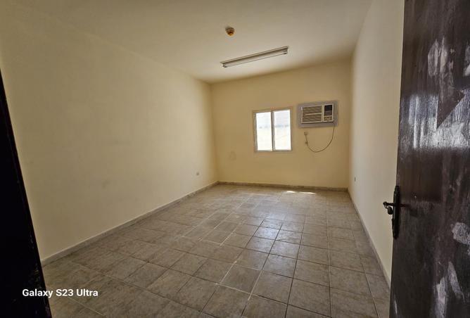 938399 - Property Main Image