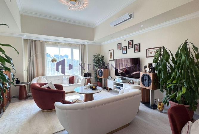 965743 - Property Image 3