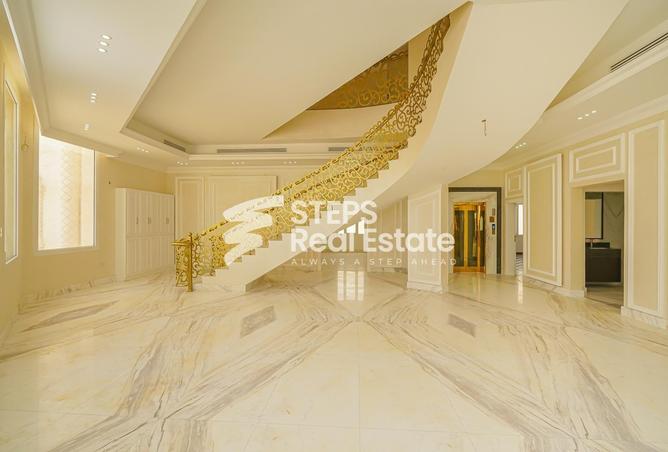 Villa for sale in Rawdat Al Hamama - Al Daayen