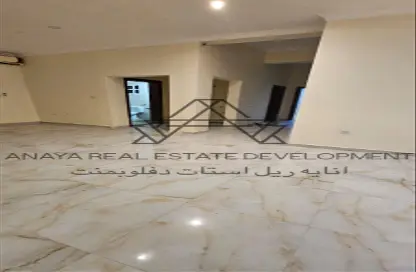 فيلا - 5 غرف نوم - 7 حمامات للايجار في Al Sakhama - الدوحة