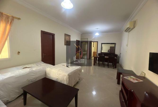 949763 - Property Image 2