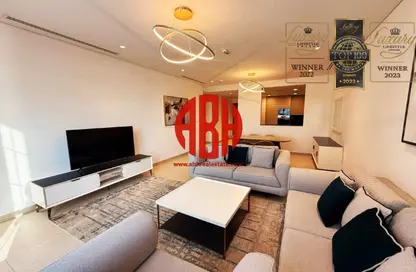 شقة - 2 غرف نوم - 4 حمامات للايجار في حدائق فلورستا - حدائق فلورستا - جزيرة اللؤلؤة - الدوحة