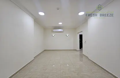 Empty Room image for: Apartment - 3 Bedrooms - 3 Bathrooms for rent in Al Mansoura - Doha, Image 1