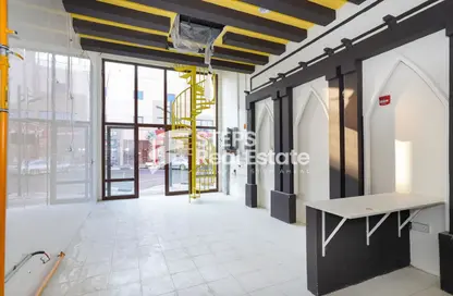 Shop - Studio - 1 Bathroom for rent in Bu Hamour Street - Abu Hamour - Doha