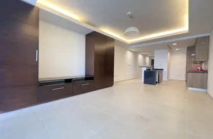 Apartment - 1 Bathroom for rent in Viva West - Viva Bahriyah - The Pearl Island - Doha