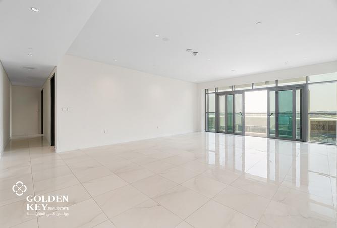 938219 - Property Image 2