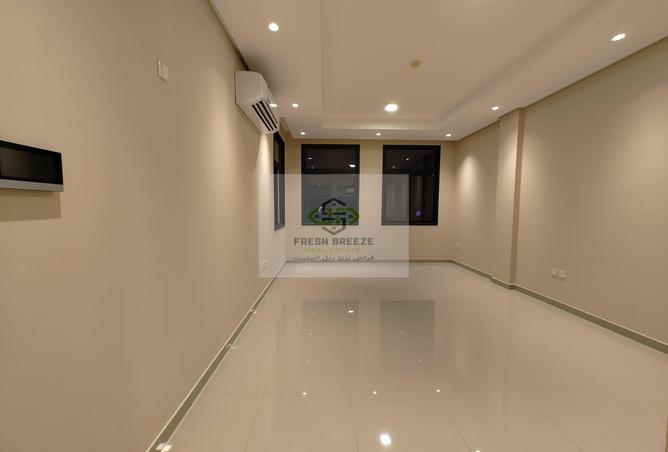 995017 - Property Image 3