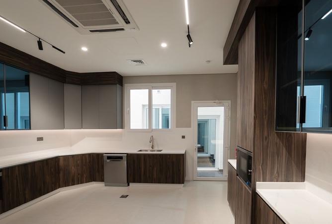 941092 - Property Image 2