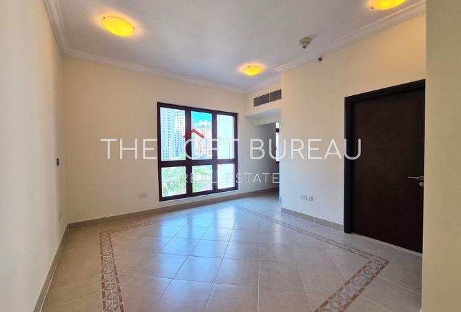 966098 - Property Image 2