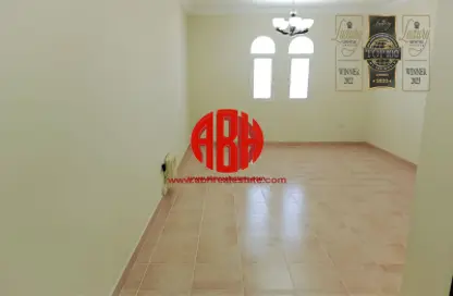 شقة - 3 غرف نوم - 3 حمامات للايجار في 43 المطار القديم - طريق المطار القديم - الدوحة